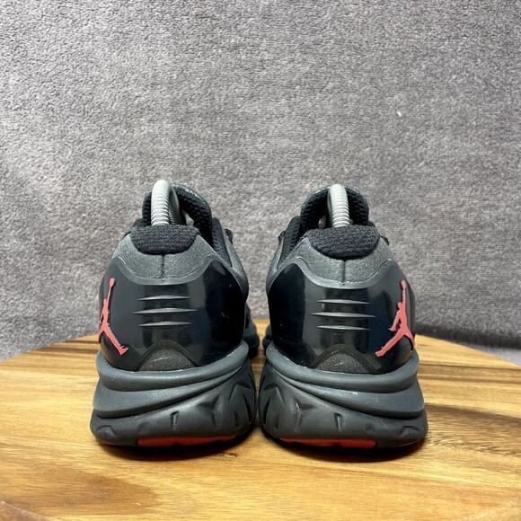 Nike Jordan Trainer ST Winter Black/Gym Red-Anthracite Mens Size 7 854562-003 - Picture 4 of 9